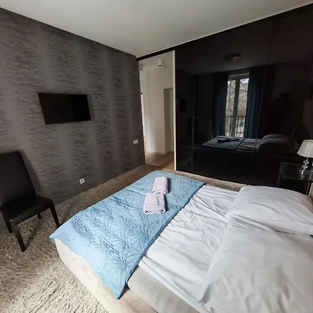 Apartment Nowoczesny Iii Al. Nmp