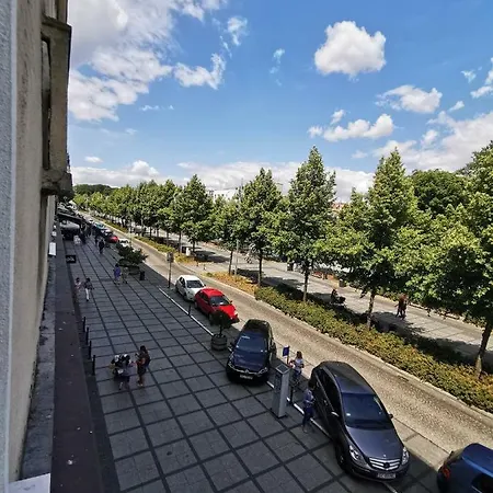 Nowoczesny Iii Al. Nmp Apartment *