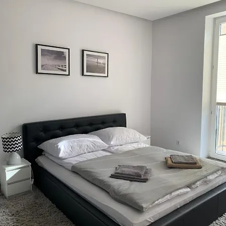 Nowoczesny Iii Al. Nmp Apartament *