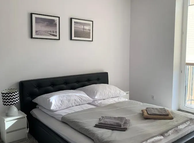 Nowoczesny Iii Al. Nmp Apartamento *